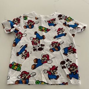 Kid’s Super Mario t-shirt